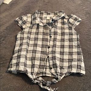 Cute tie front top